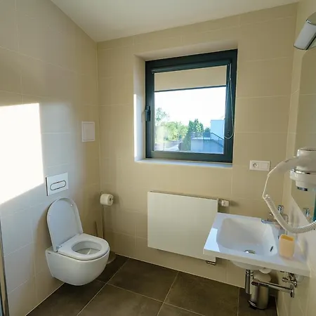 Korab Guest house 2*
